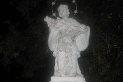 2005.10.23 Figura św. Jana Nepomucena