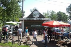 2012.06 Targowisko na Grapie