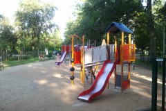 2012.08.08 Nowy plac zabaw na ul. Sienkiewicza