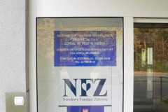 P1210408