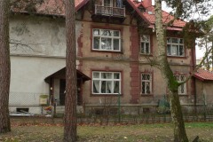 P1210858