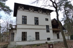 P1100095