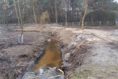 2016.03.08 Prace ziemne nad potokiem Mała