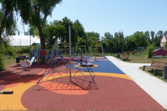P1210894